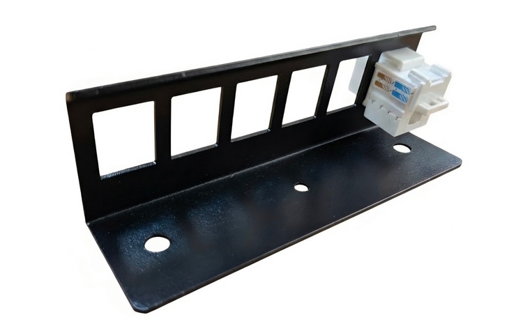 Patch_panel_6_port_2_750.jpg