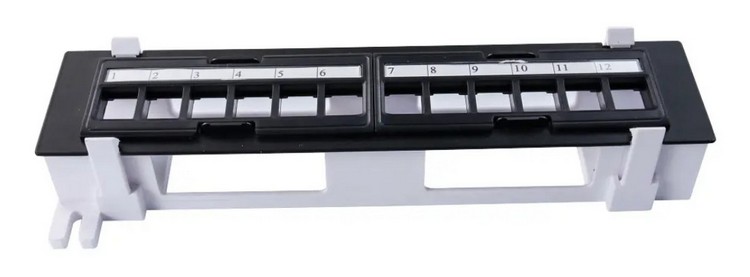 wallmount_patch_panel_12port_1_750.jpg